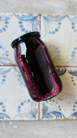 BARSZCZYK CZERWONY Z RADOŚCI ZA NASZYM ZAKWASIE - 900ml